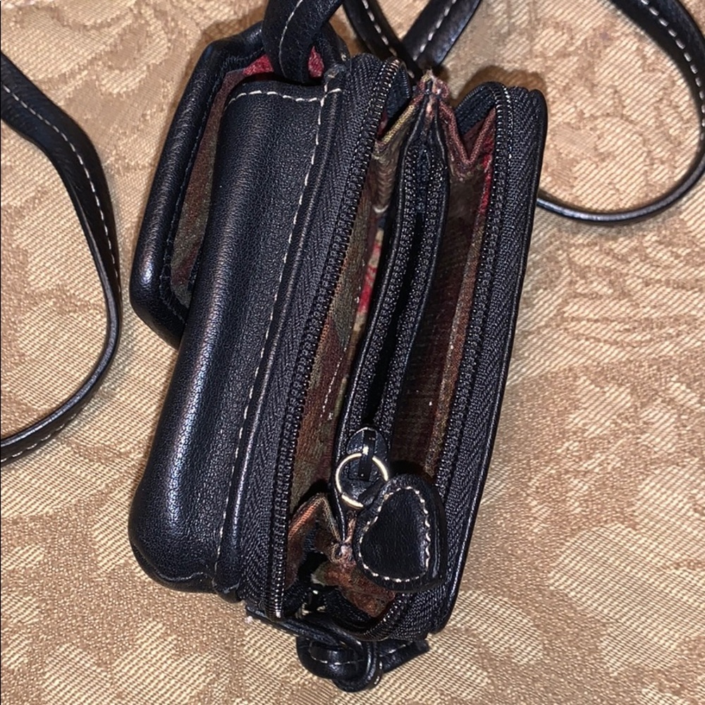 Brighton small over the shoulder leather clutch - Picture 3 of 6
